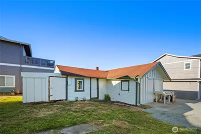 2023 K Avenue, Anacortes, WA 98221 - Photo 15