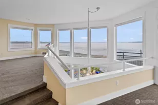 6779 Columbia Beach Dr, Clinton, WA 98236 - Photo 27
