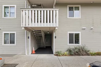 18200 73rd Avenue NE #A113, Kenmore, WA 98028 - Photo 3