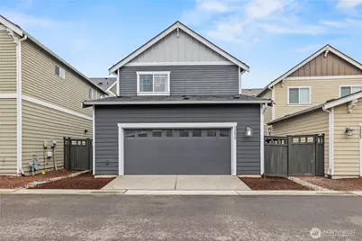 32879 Ten Trails Pkwy SE, Black Diamond, WA 98010 - Photo 3