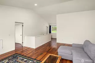 9823 Arrowsmith Ave S, Seattle, WA 98118 - Photo 29