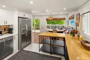 9823 Arrowsmith Ave S, Seattle, WA 98118 - Photo 19