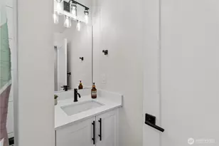 1118 16th Ave, Seattle, WA 98122 - Photo 21