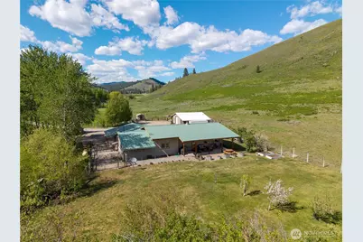 446 Rendezvous Road, Winthrop, WA 98862 - Photo 33