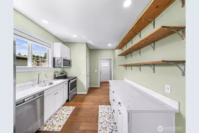 1418 Maple Street, Everett, WA 98201 - Photo 9