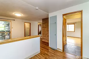 9406 Tacoma Ave S, Tacoma, WA 98444 - Photo 15