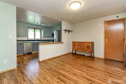 9406 Tacoma Avenue S, Tacoma, WA 98444 - Photo 13