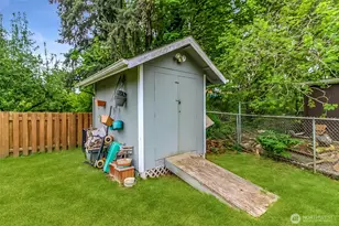 9406 Tacoma Ave S, Tacoma, WA 98444 - Photo 29