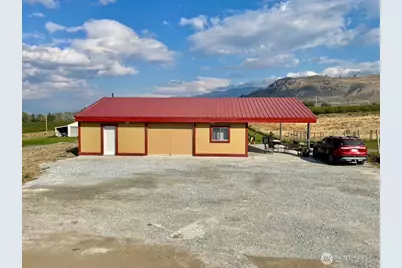 136 Eastlake Road, Oroville, WA 98844 - Photo 5