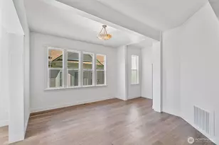 1016 N Pearl St, Centralia, WA 98531 - Photo 13
