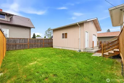 804 N 3rd Street, Renton, WA 98057 - Photo 27