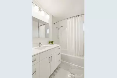 804 N 3rd Street, Renton, WA 98057 - Photo 17