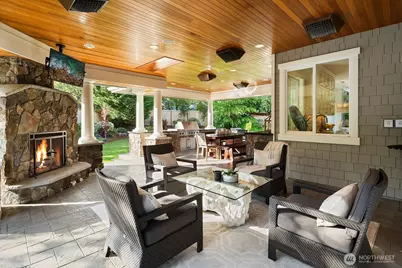 27212 SE 12th Place, Sammamish, WA 98075 - Photo 31