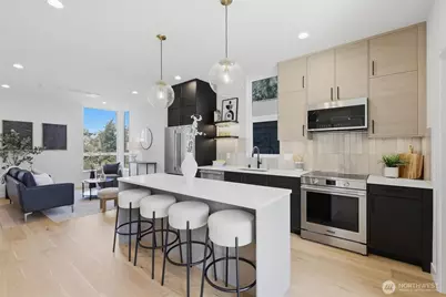 4233 S Bradford Street, Seattle, WA 98118 - Photo 9