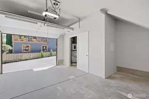 4233 S Bradford St, Seattle, WA 98118 - Photo 35