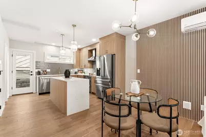 3449 California Avenue SW #B, Seattle, WA 98116 - Photo 5