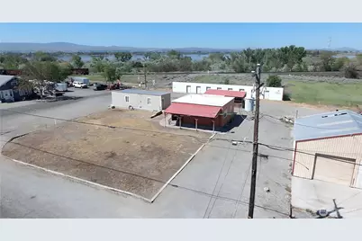 167 2nd Ave, Burbank, WA 99323 - Photo 1
