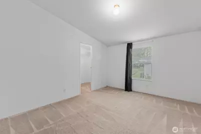 1829 137th Street E #101, Tacoma, WA 98445 - Photo 17