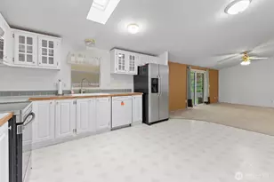 1829 137th St E, Tacoma, WA 98445 - Photo 5