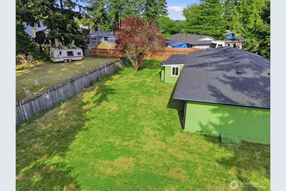 122 Raintree Loop SE, Rainier, WA 98576 - Photo 31