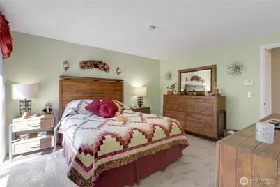 30925 22nd Avenue SW, Federal Way, WA 98023 - Photo 17