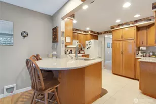 30925 22nd Ave SW, Federal Way, WA 98023 - Photo 13