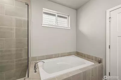 18224 134th Avenue E, Puyallup, WA 98374 - Photo 21