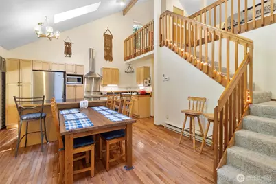 7036 Rainier Way, Glacier, WA 98244 - Photo 7