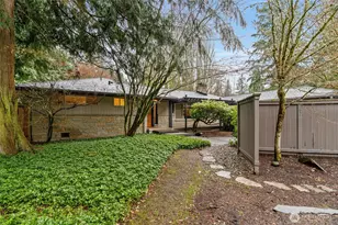 23312 Robin Hood Dr, Edmonds, WA 98020 - Photo 1