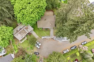 1013 NE 126th St, Seattle, WA 98125 - Photo 37
