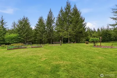 1047 Beaver Creek Road, Cathlamet, WA 98612 - Photo 39