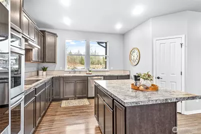 21070 Wildwood Place, Sedro Woolley, WA 98284 - Photo 9