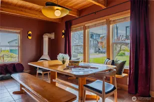 2633 Sunlight Beach Rd, Clinton, WA 98236 - Photo 15