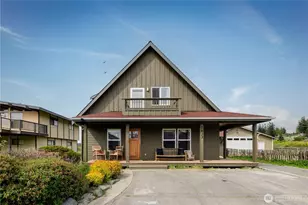2633 Sunlight Beach Rd, Clinton, WA 98236 - Photo 3