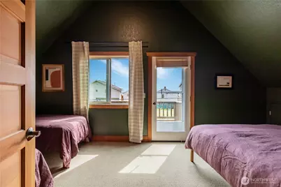 2633 Sunlight Beach Road, Clinton, WA 98236 - Photo 21