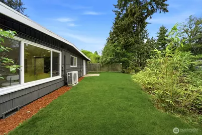 22428 91st Ave W, Edmonds, WA 98026 - Photo 19