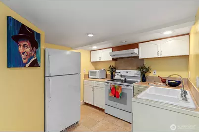 1516 NE 96th Street, Seattle, WA 98115 - Photo 25