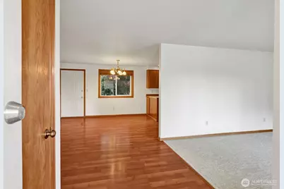 811 Vine Cir, Lynden, WA 98264 - Photo 3