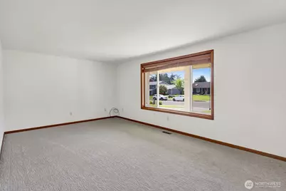 811 Vine Cir, Lynden, WA 98264 - Photo 5