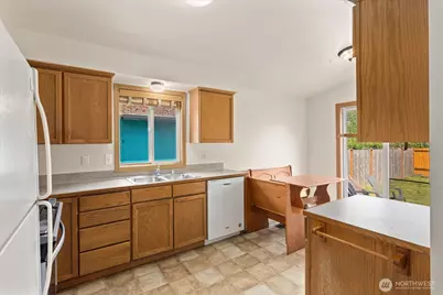 7713 63rd Street NE, Marysville, WA 98270 - Photo 9