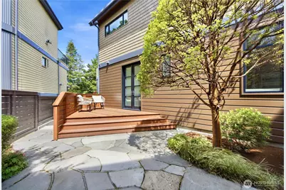 1311 Palm Avenue SW, Seattle, WA 98116 - Photo 33