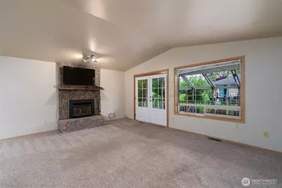 2301 30th Street, Anacortes, WA 98221 - Photo 11