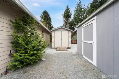 2301 30th Street, Anacortes, WA 98221 - Photo 33