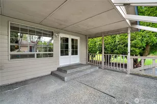 2301 30th St, Anacortes, WA 98221 - Photo 27