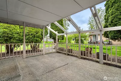2301 30th Street, Anacortes, WA 98221 - Photo 29