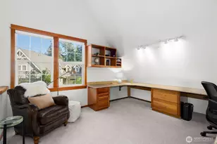 10173 NE Garibaldi Loop, Bainbridge Island, WA 98110 - Photo 17
