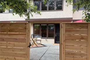 2009 42nd Ave E, Seattle, WA 98112 - Photo 3