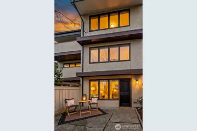 2009 42nd Avenue E, Seattle, WA 98112 - Photo 3
