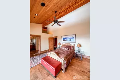 726 Pine Ridge Drive, Orcas Island, WA 98279 - Photo 17
