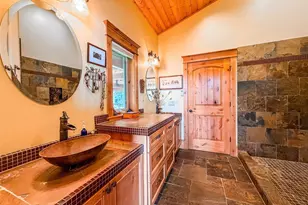 726 Pine Ridge Dr, Orcas Island, WA 98279 - Photo 21